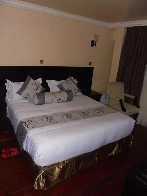 Southern Addis Hotel
